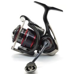 Котушка Daiwa 20 Fuego LT 1000 (20004601)